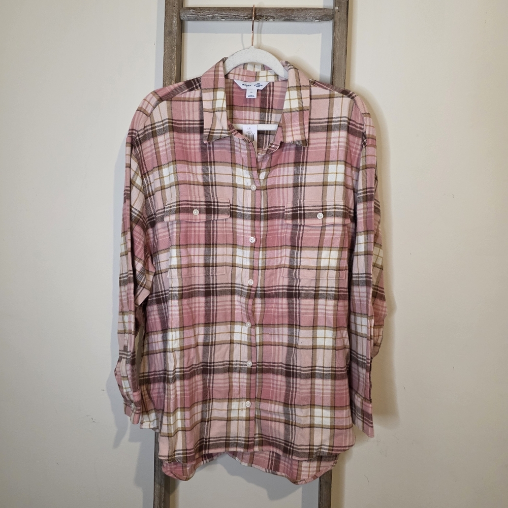 ⭐️40% Off⭐️ Old Navy The Boyfriend Shirt In Pink Plaid